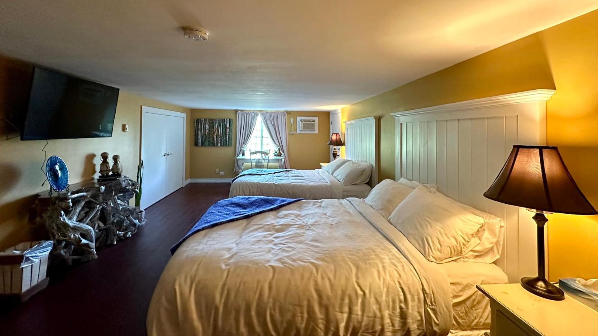 Pathsaala Inn & Restaurant Perth-Andover エクステリア 写真